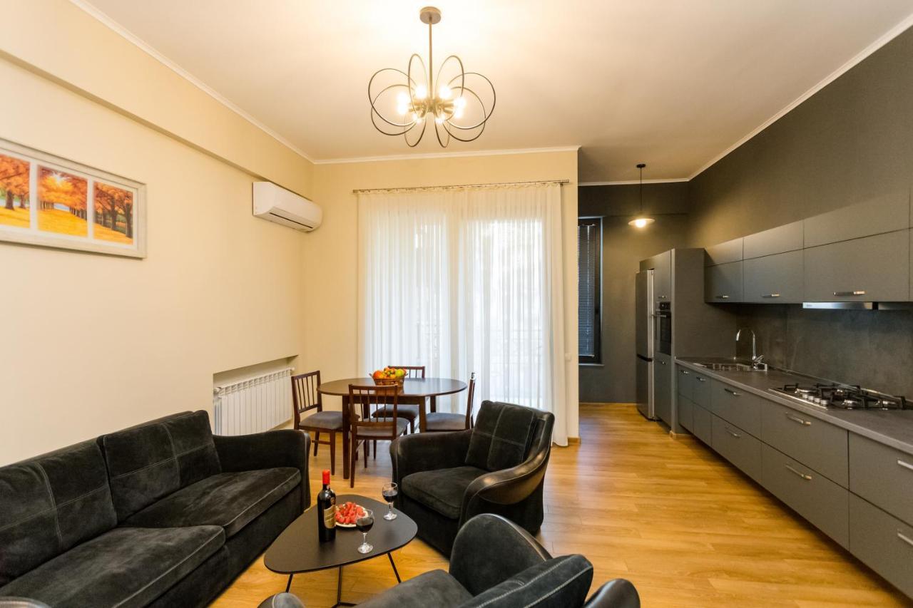 New!-Downtown Apartment Ll Tbilissi Extérieur photo
