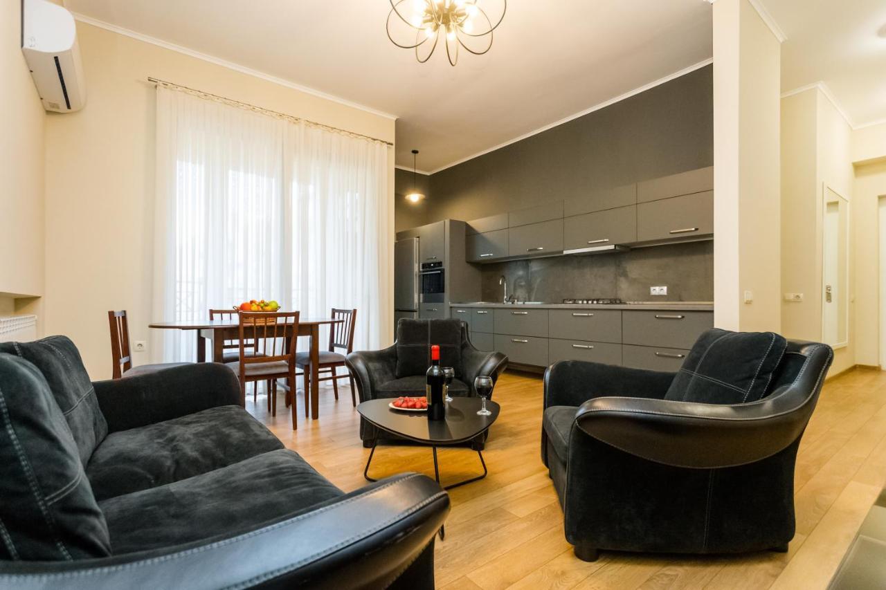 New!-Downtown Apartment Ll Tbilissi Extérieur photo